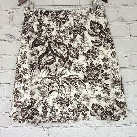 Tommy Hilfiger Dresses & Skirts - Tommy Hilfiger Skirt